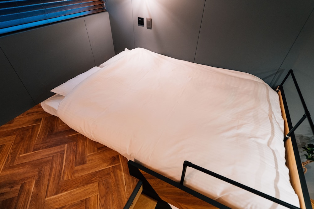 デラックス スタジオ ベッド (複数台) 簡易キッチン 客室3 | mizuka Daimyo 3 ‐unmanned hotel‐