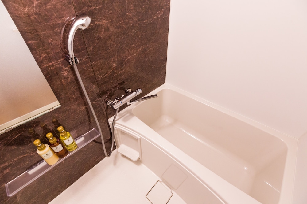 ダブルルーム バスルーム2 | Mr.KINJO in URUMA