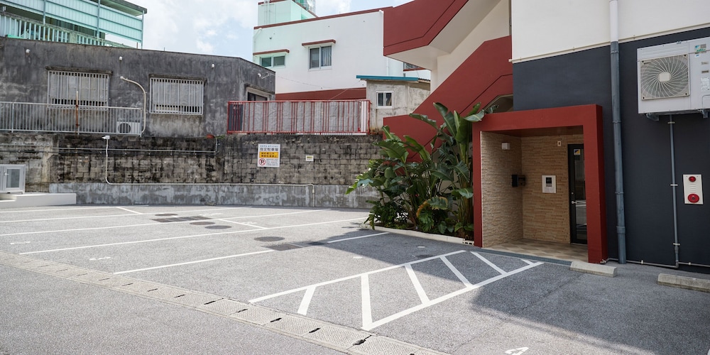 駐車場1 | ミチ旅ホテル 読谷