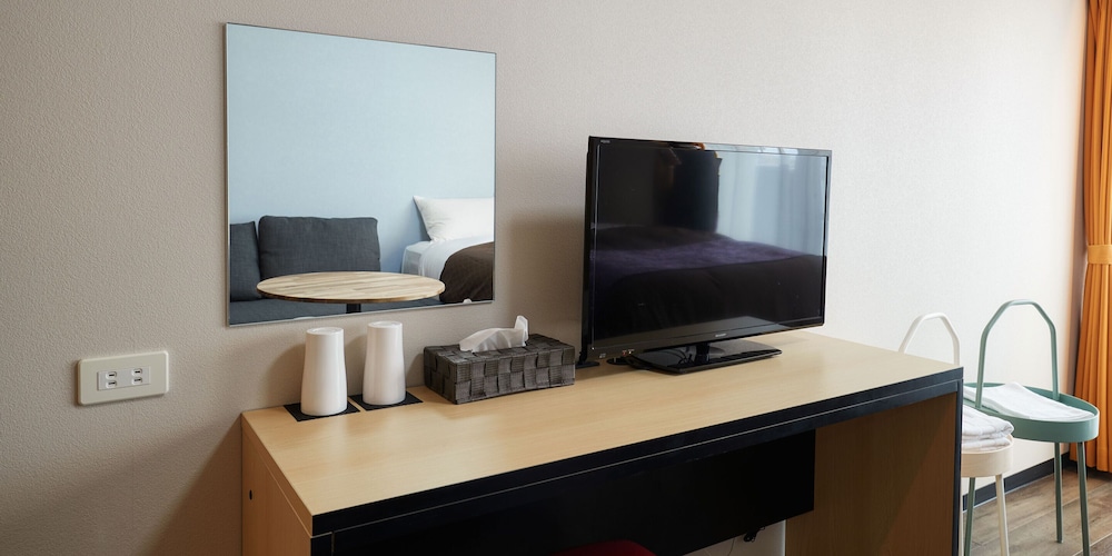 ファミリー 4 人部屋 禁煙 客室6 | ミチ旅ホテル 読谷