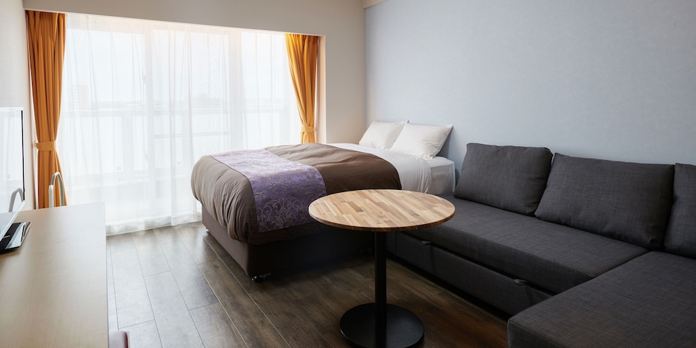 ファミリー 4 人部屋 禁煙 | ミチ旅ホテル 読谷