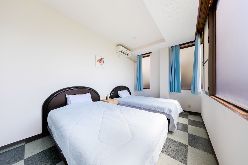 客室1 | YOLEE GUEST HOUSE