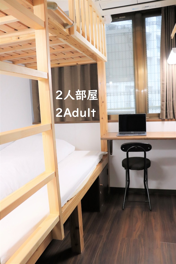 セミプライベートルーム 2人利用 二段ベッド1台 禁煙 | JAM HOSTEL博多駅前