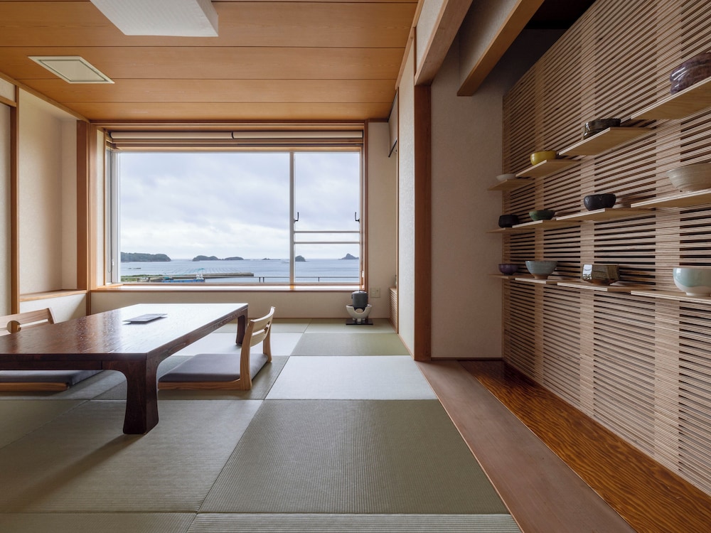 海里スイート 源泉オーシャン露天【禁煙】 客室3 | 壱岐リトリート 海里村上 by 温故知新