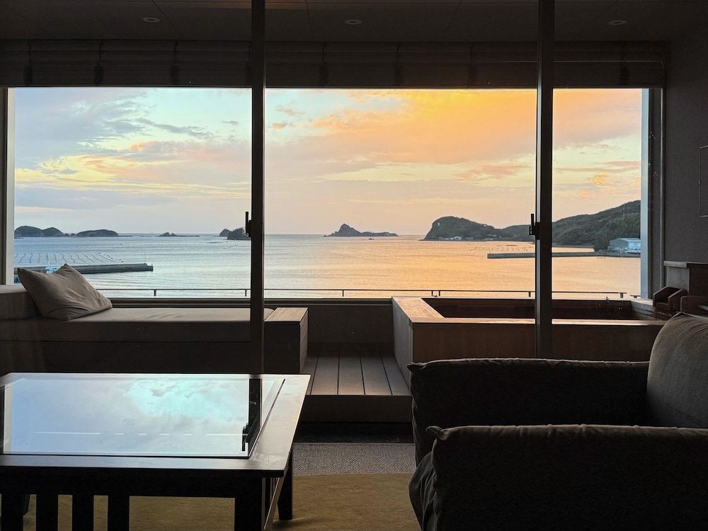海里スイート 源泉オーシャン露天【禁煙】 | 壱岐リトリート 海里村上 by 温故知新