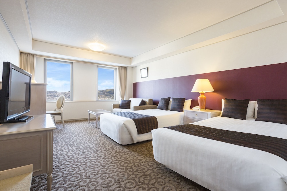 プレミアムツイン ハーバービュー 上層階 | ルークプラザホテル