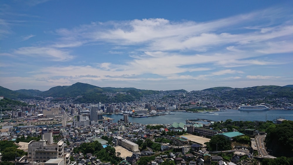 プレミアムツイン ハーバービュー 上層階 部屋からの景観0 | ルークプラザホテル