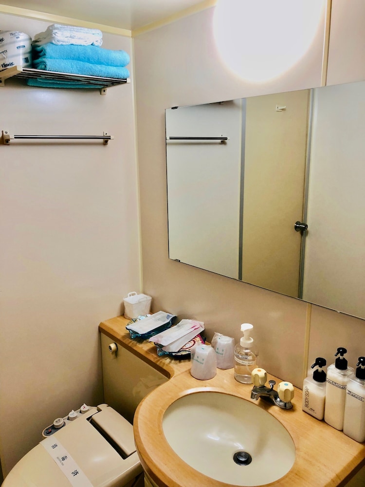 コンフォート ツインルーム シングルベッド 2 台 禁煙 シービュー バスルーム0 | ホテル星立 西表島