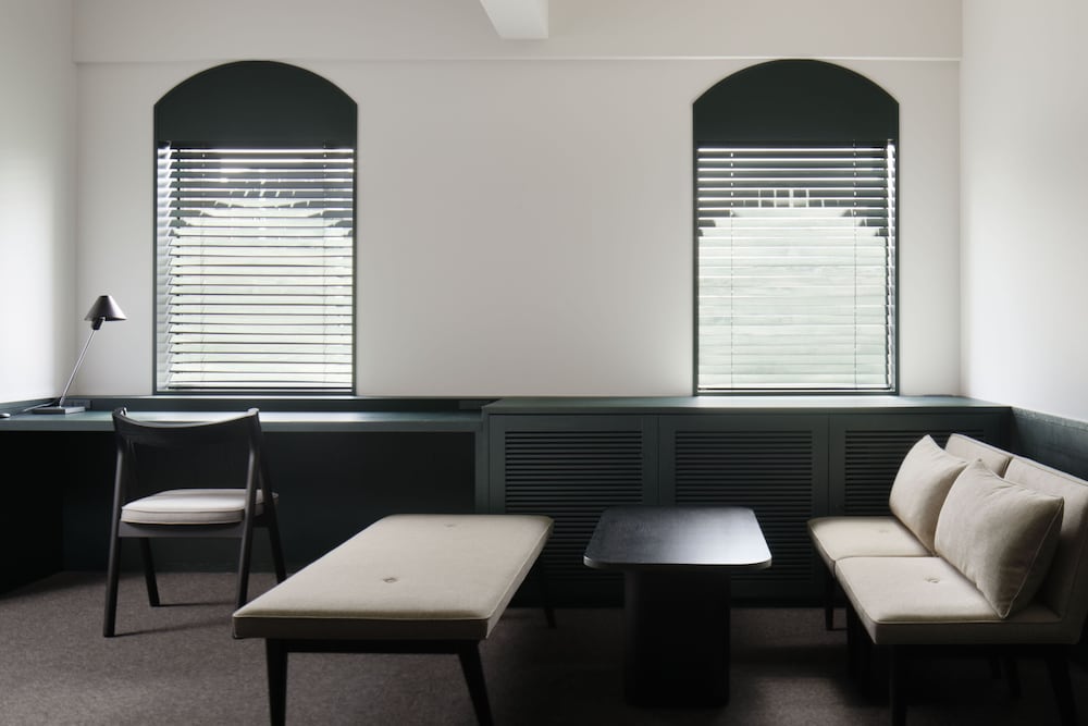 スイートルーム リビング エリア0 | DDD HOTEL