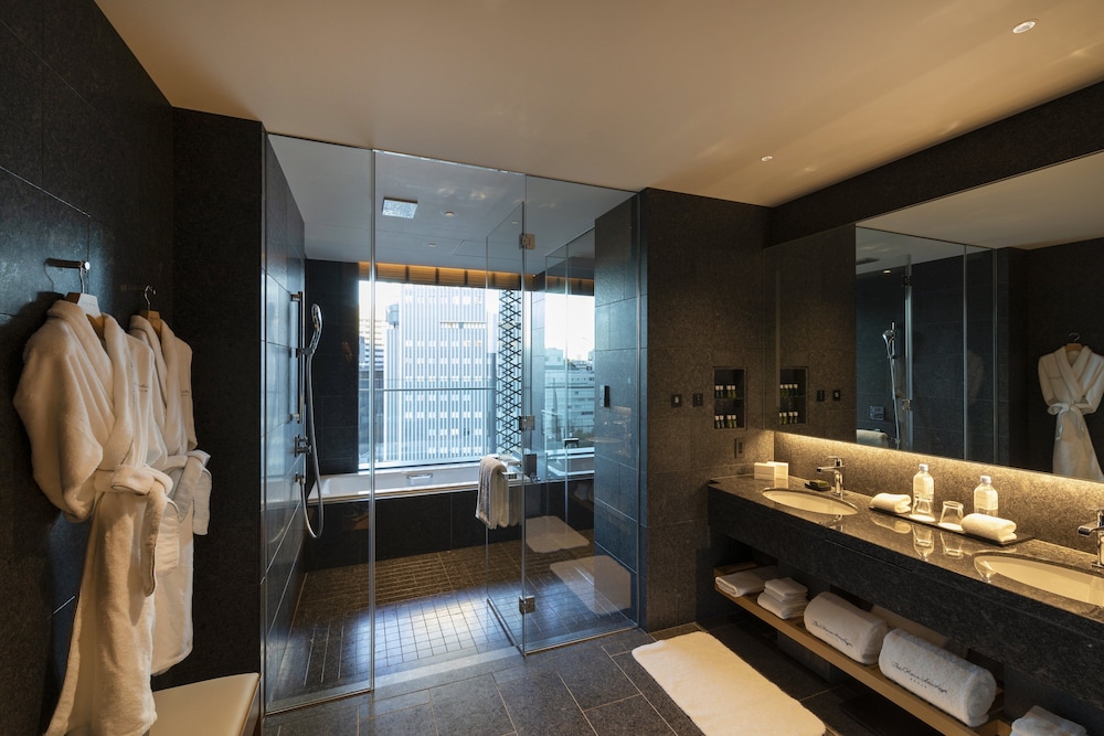 ヘリテージスイート ツイン バルコニー (朝食・クラブラウンジ利用付) 120平米 バスルーム1 | The Okura Tokyo (オークラ東京)