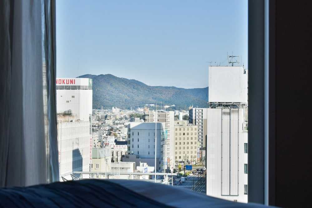 スーペリアダブル禁煙 シティ ビュー1 | ホテル アーク リッシュ 豊橋