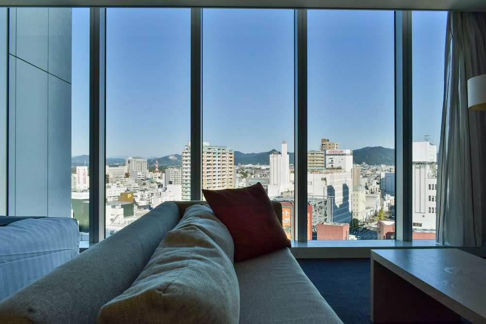 ラグジュアリーキング禁煙 シティ ビュー2 | ホテル アーク リッシュ 豊橋