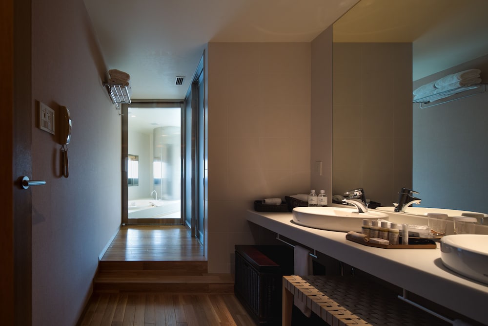 エグゼクティブフロア　ラグジュアリースイート禁煙 バスルーム0 | ホテル アーク リッシュ 豊橋