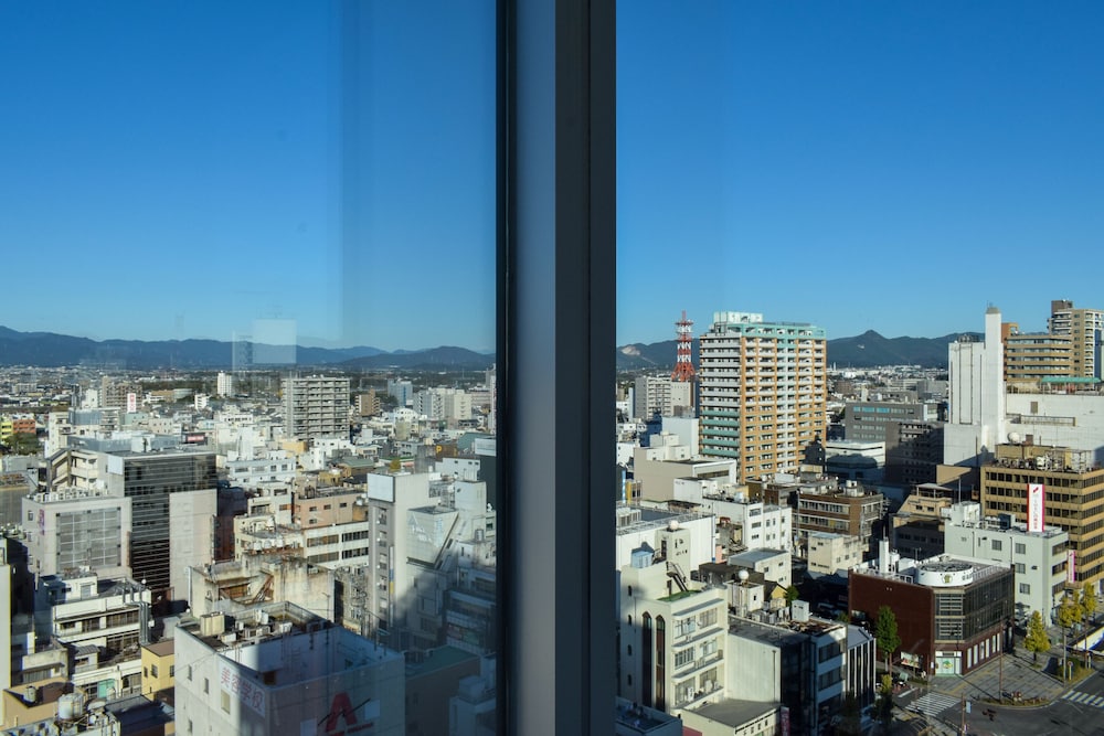 デラックスツイン禁煙 シティ ビュー1 | ホテル アーク リッシュ 豊橋