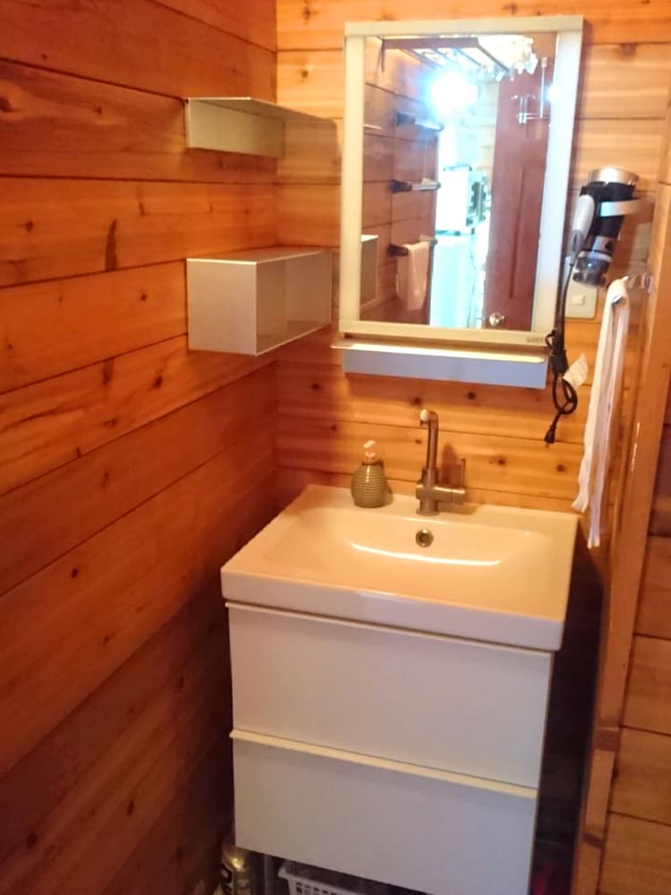 コテージ 禁煙 オーシャンビュー バスルームのシンク0 | プライベートビーチハウス