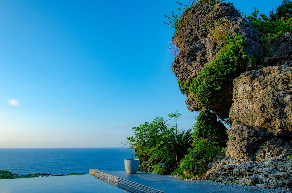 トケイ ビーチ / オーシャン ビュー7 | ハナリ・ヴィラ・コウリ