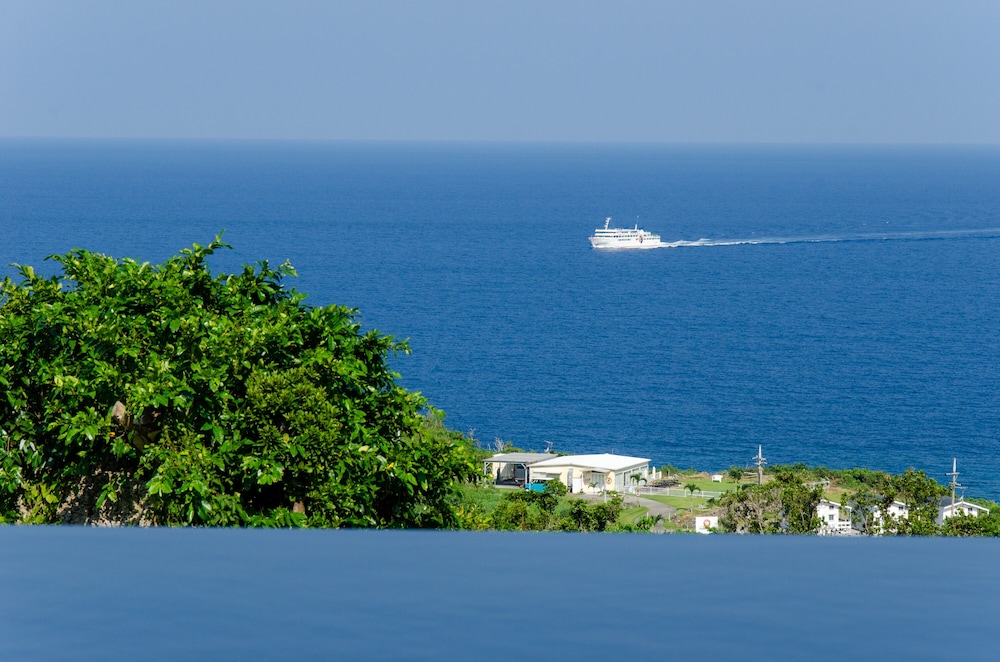 ピース ビーチ / オーシャン ビュー0 | ハナリ・ヴィラ・コウリ