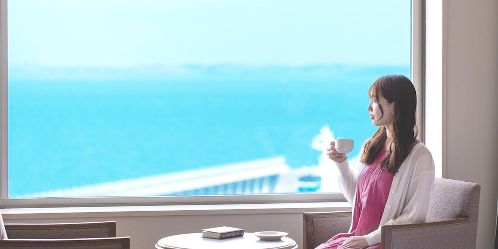 クラウンスイート 禁煙 客室2 | サフィール ホテル 稚内