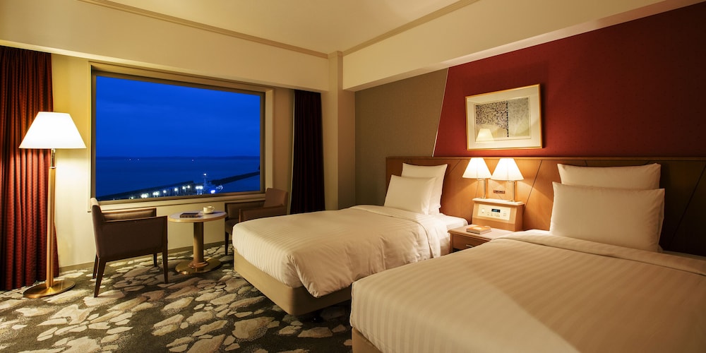 9階以上高層階 ツインルーム オーシャンビュー 禁煙 客室1 | サフィール ホテル 稚内