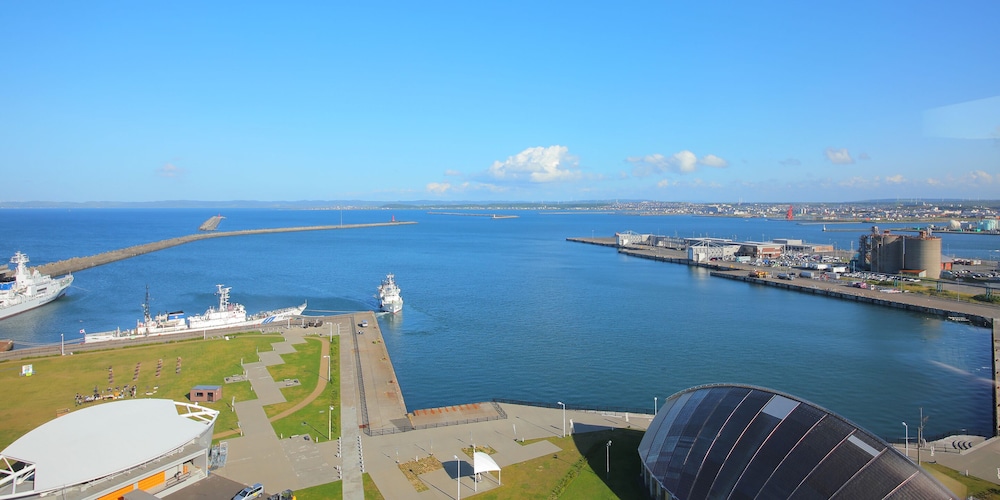 9階以上高層階 ツインルーム オーシャンビュー 禁煙 ビーチ / オーシャン ビュー0 | サフィール ホテル 稚内