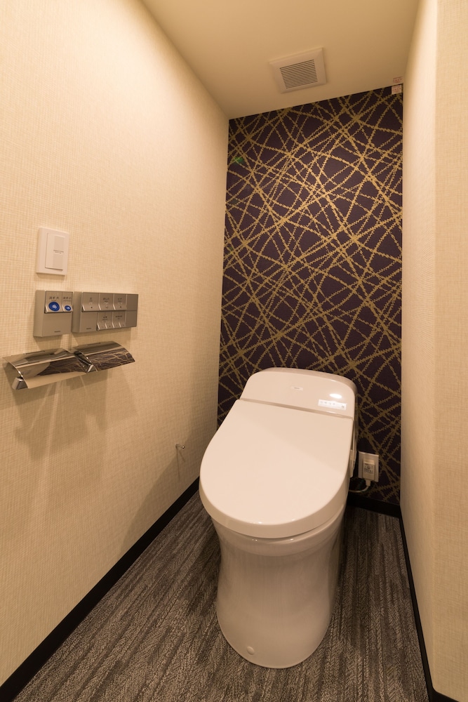 スーペリアツインルーム (素泊まりプラン) 禁煙 バスルーム2 | JR西日本グループ ヴィアインプライム京都駅八条口