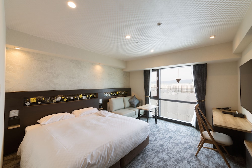 デラックスダブルルーム (素泊まりプラン) 禁煙 | JR西日本グループ ヴィアインプライム京都駅八条口