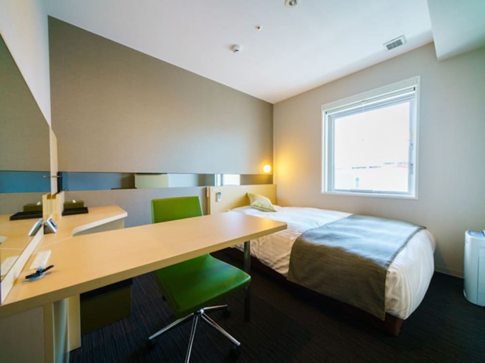 デラックス ルーム 客室2 | スーパーホテル Premier 大阪本町駅前