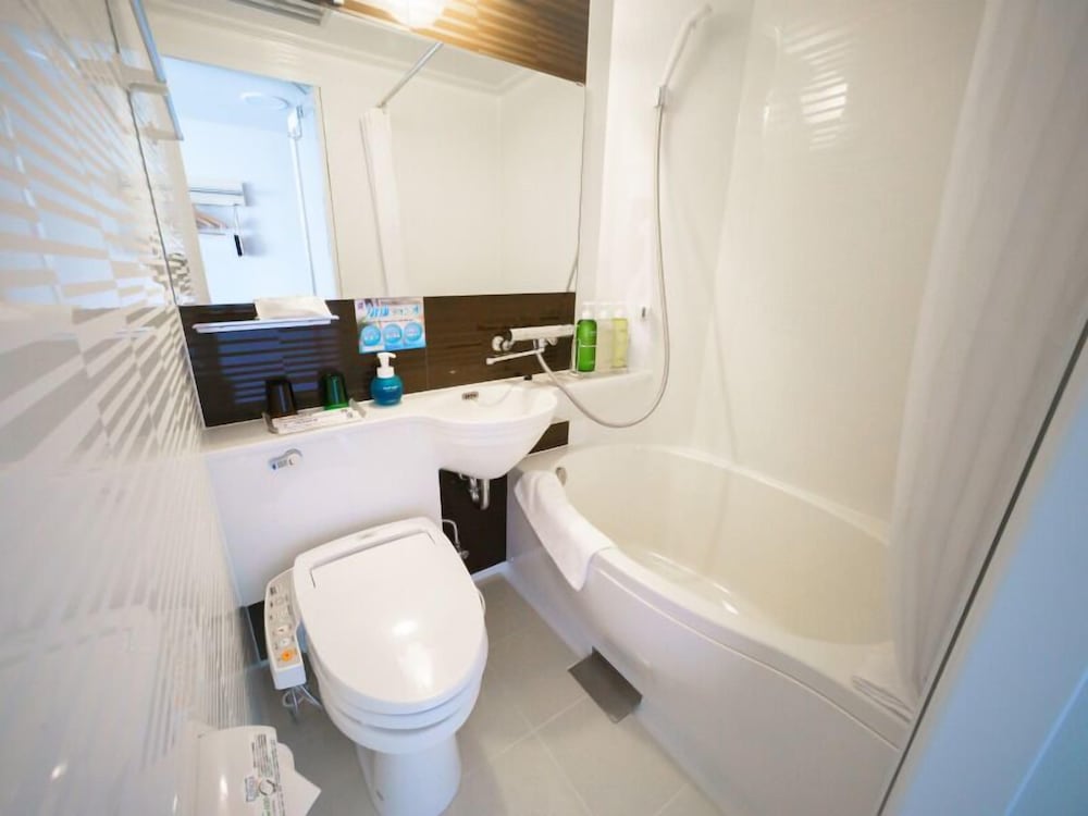 お部屋タイプお任せ バスルーム1 | スーパーホテル Premier 大阪本町駅前