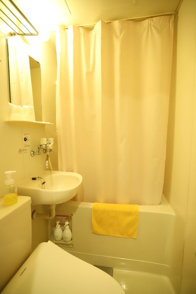 和室 4人部屋 バスルーム0 | シャーレ バーラップ フラヌイ