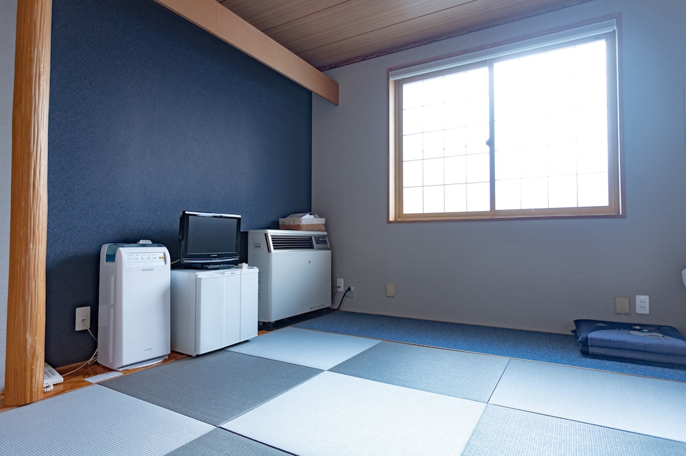 和室 ツインルーム 客室3 | シャーレ バーラップ フラヌイ