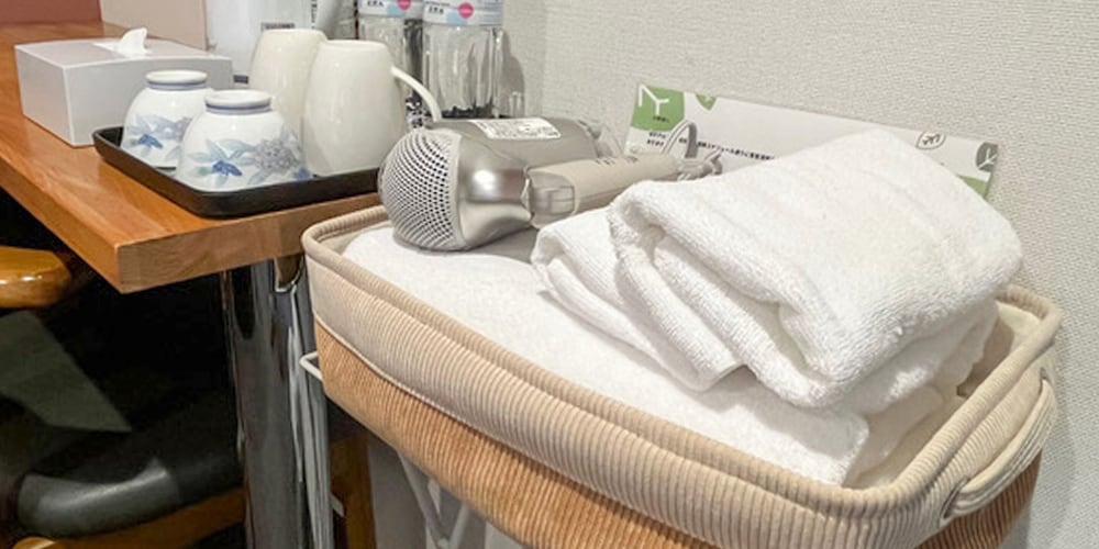 ベーシック ダブルルーム 客室の設備とサービス1 | シャーレ バーラップ フラヌイ