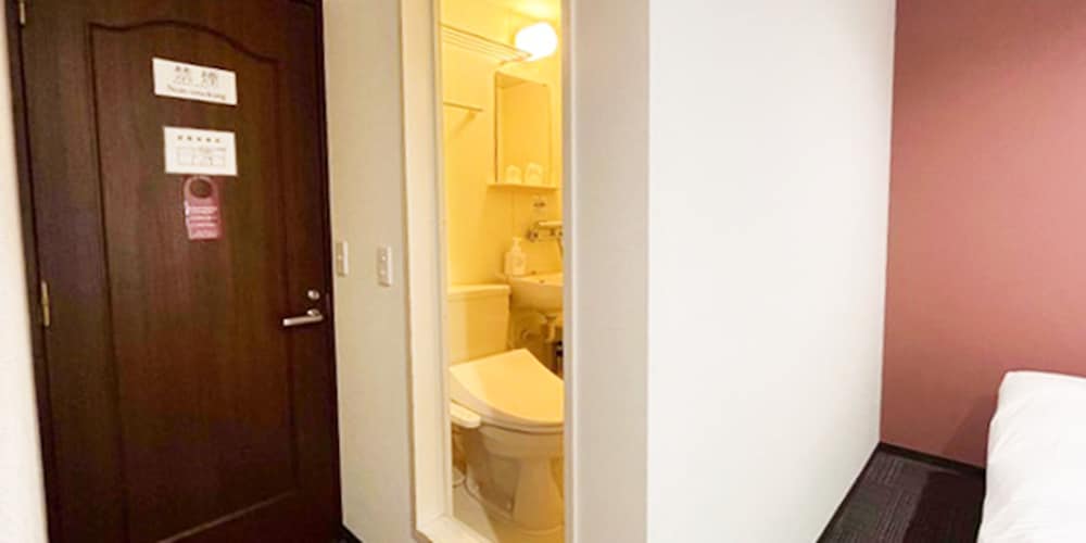 ベーシック ダブルルーム バスルーム0 | シャーレ バーラップ フラヌイ