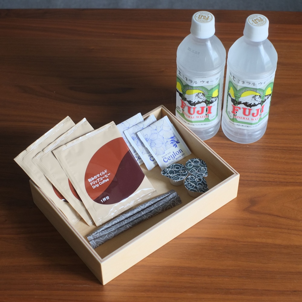 デラックス 4 人部屋 禁煙 コーヒー / コーヒーメーカー0 | JINYA 富士河口湖