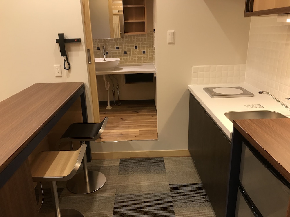 デラックス ツインルーム 禁煙 バスルーム0 | ホテル ユルリト 大阪