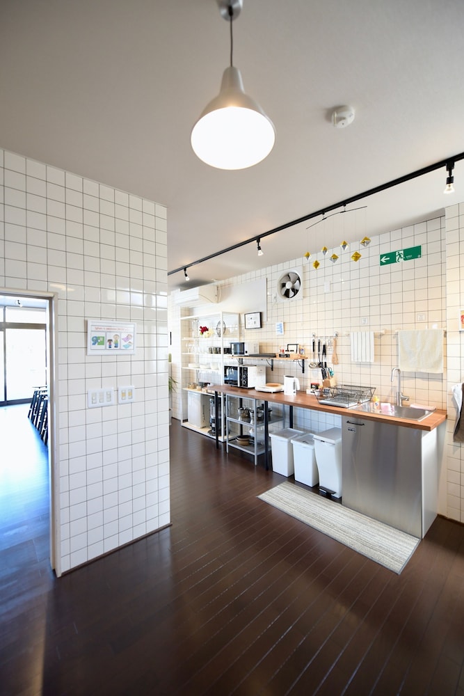 共用キッチン1 | 伊勢ゲストハウス そら