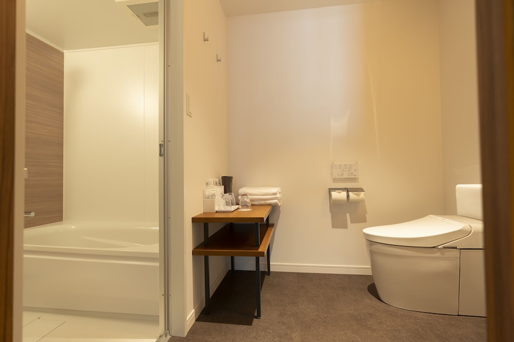 ファミリー ルーム 禁煙 バスルーム0 | HAMACHO HOTEL TOKYO