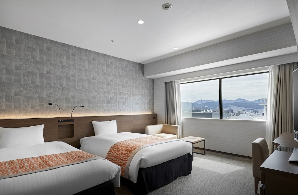 スーペリア ツインルーム 禁煙 [広島駅北口より徒歩3分] | ダイワロイネットホテル広島駅前