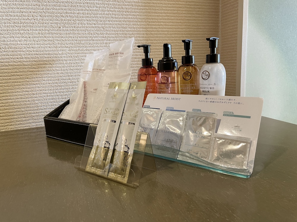 スタンダード クイーンルーム 客室の設備とサービス0 | ホテル ラーナ - 大人専用