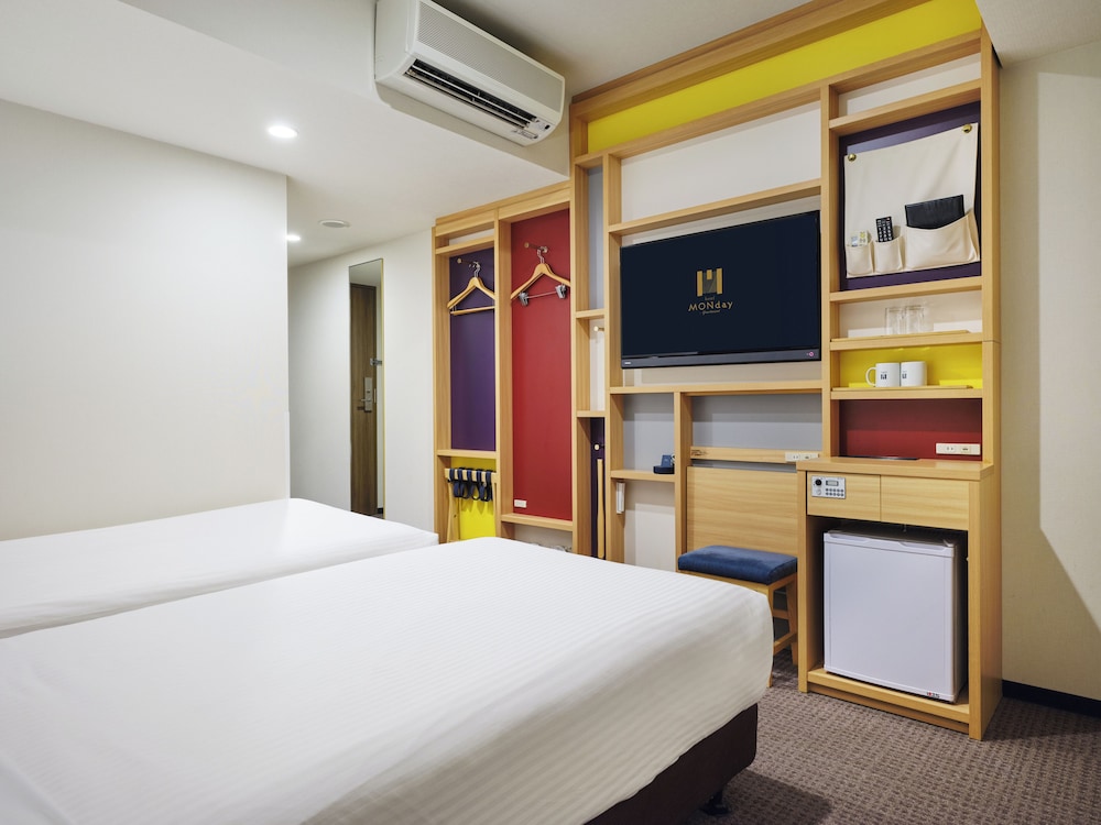 ベーシック ツインルーム (禁煙) | hotel MONday 東京西葛西