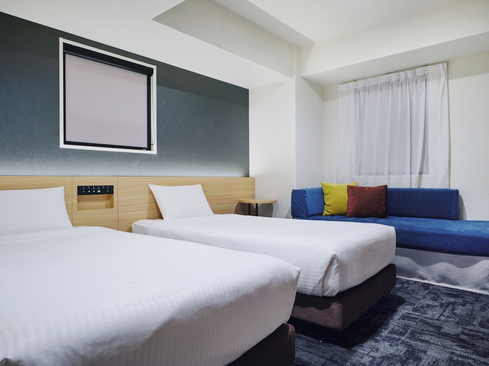 スタンダード ツインルーム (禁煙) | hotel MONday 東京西葛西