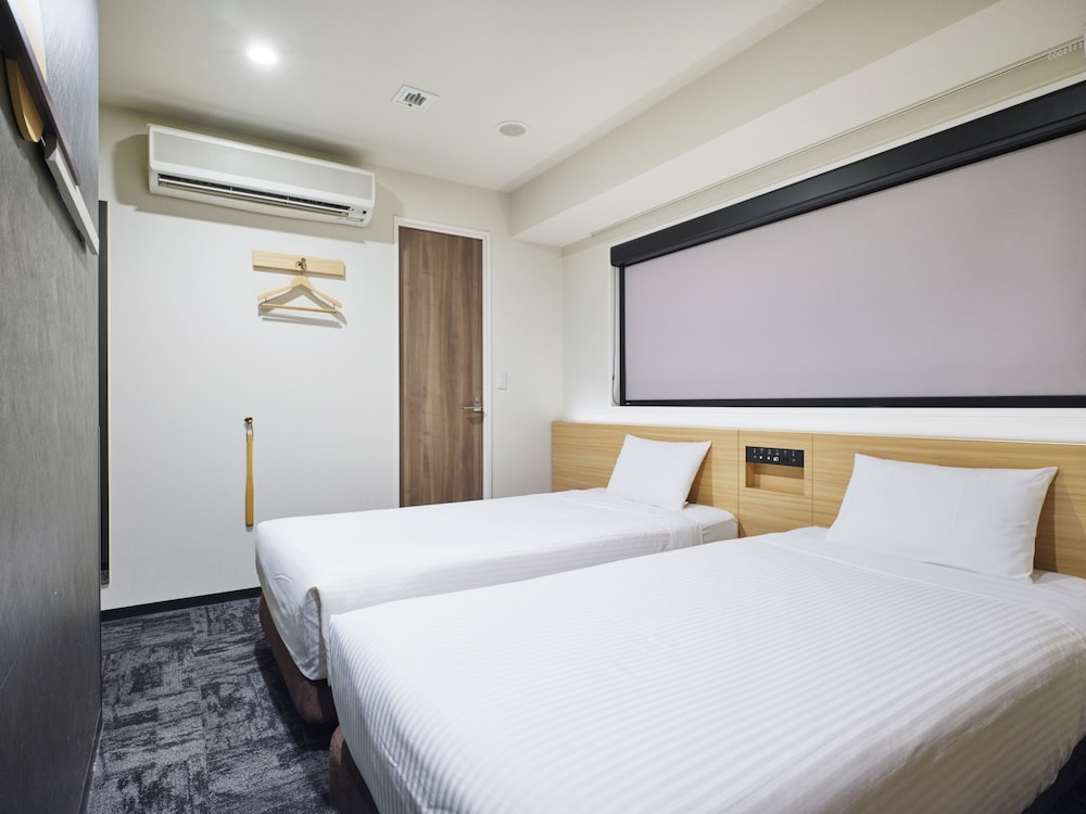 デラックス ツインルーム (禁煙) 客室4 | hotel MONday 東京西葛西