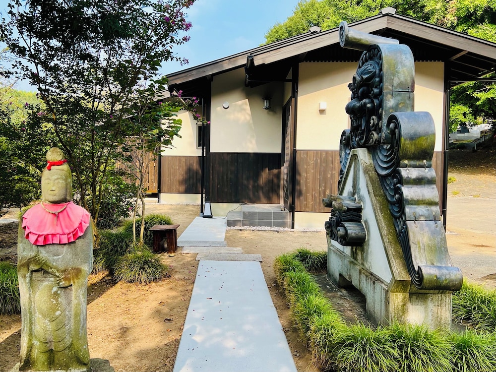 ファミリー ルーム 専用バスルーム 客室3 | 瀧澤禅寺