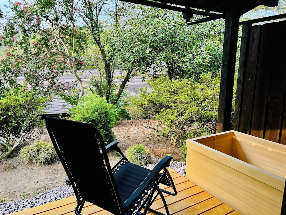 ファミリー ルーム 専用バスルーム バスルーム3 | 瀧澤禅寺