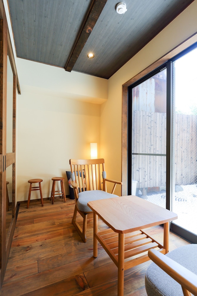 ヴィラ テラス / パティオ0 | 金沢の宿 池田屋