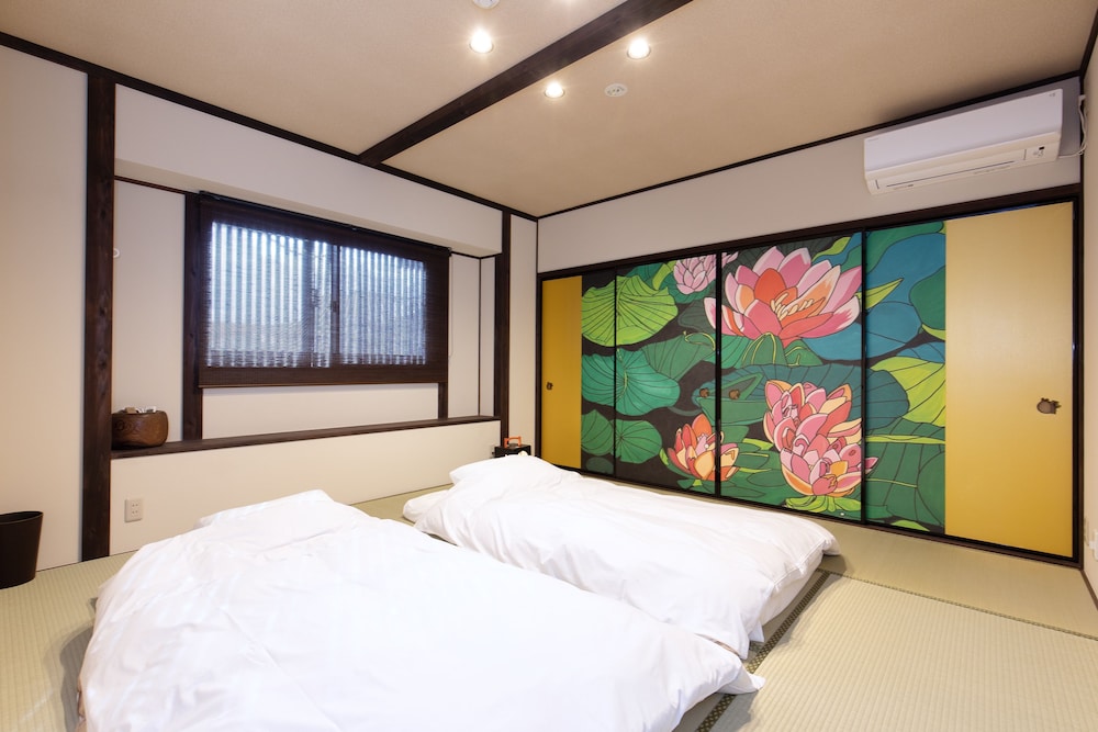 デラックス ヴィラ 客室2 | ざいもく庵