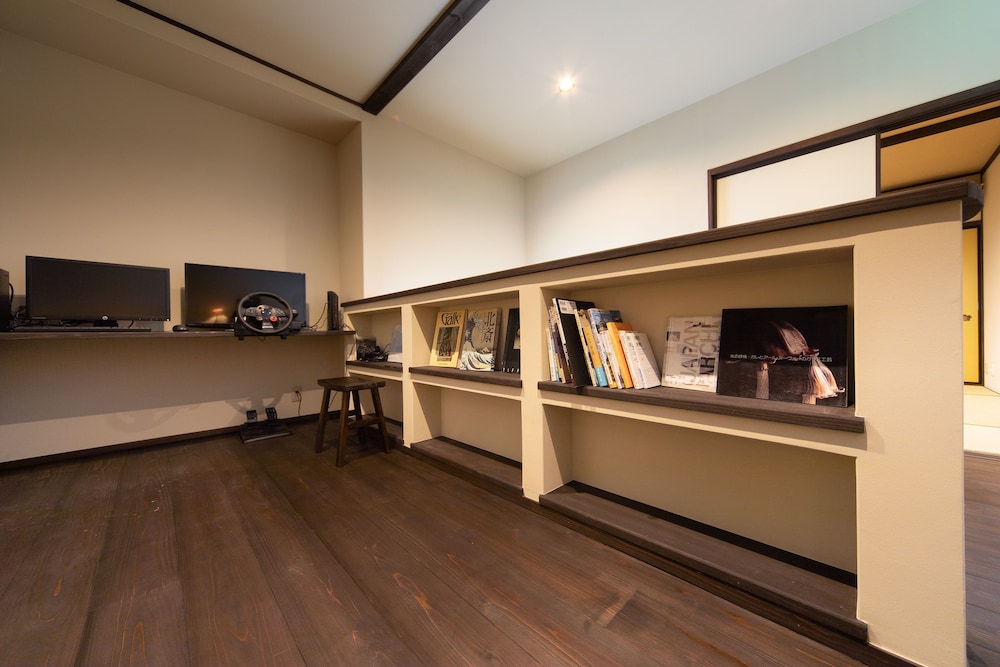 図書室1 | ざいもく庵