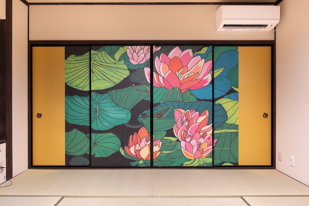 デラックス ヴィラ 客室の設備とサービス0 | ざいもく庵