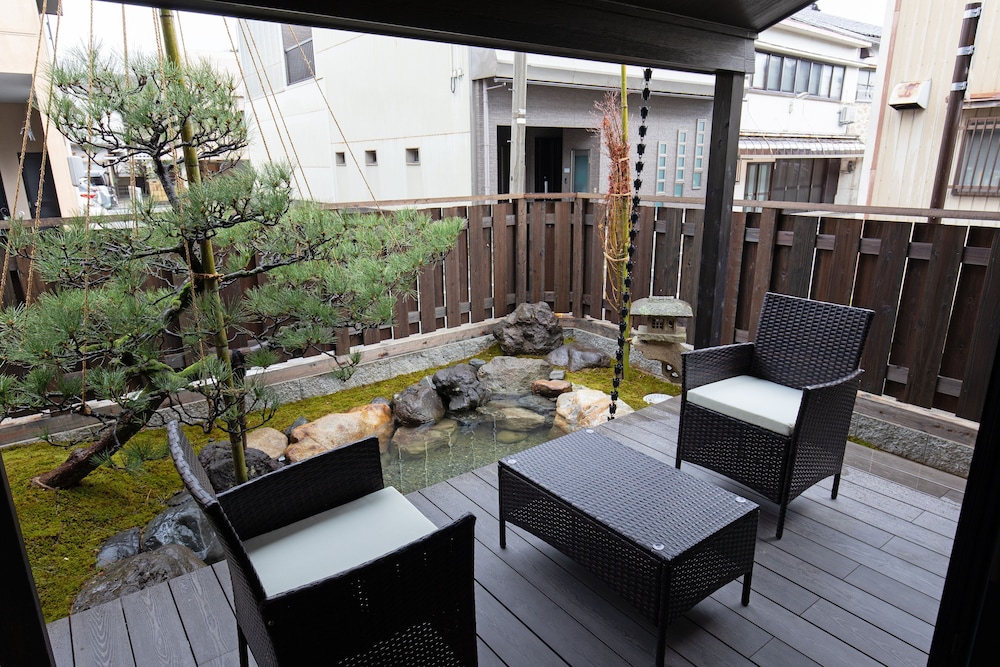 デラックス ヴィラ 部屋からの景観0 | ざいもく庵