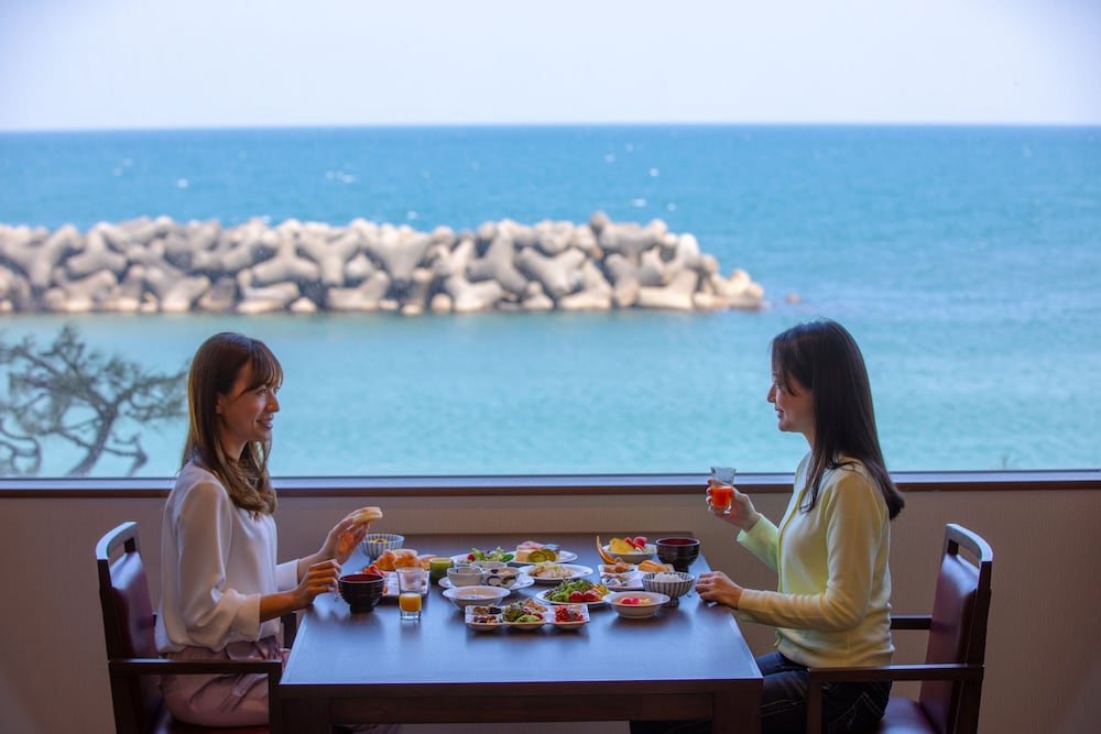 おまかせ夕食無し 禁煙 | 皆生游月