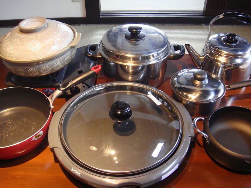 ホワイト 大人4名用 専用キッチン0 | 岡山ひるぜん貸別荘 ピーターパン